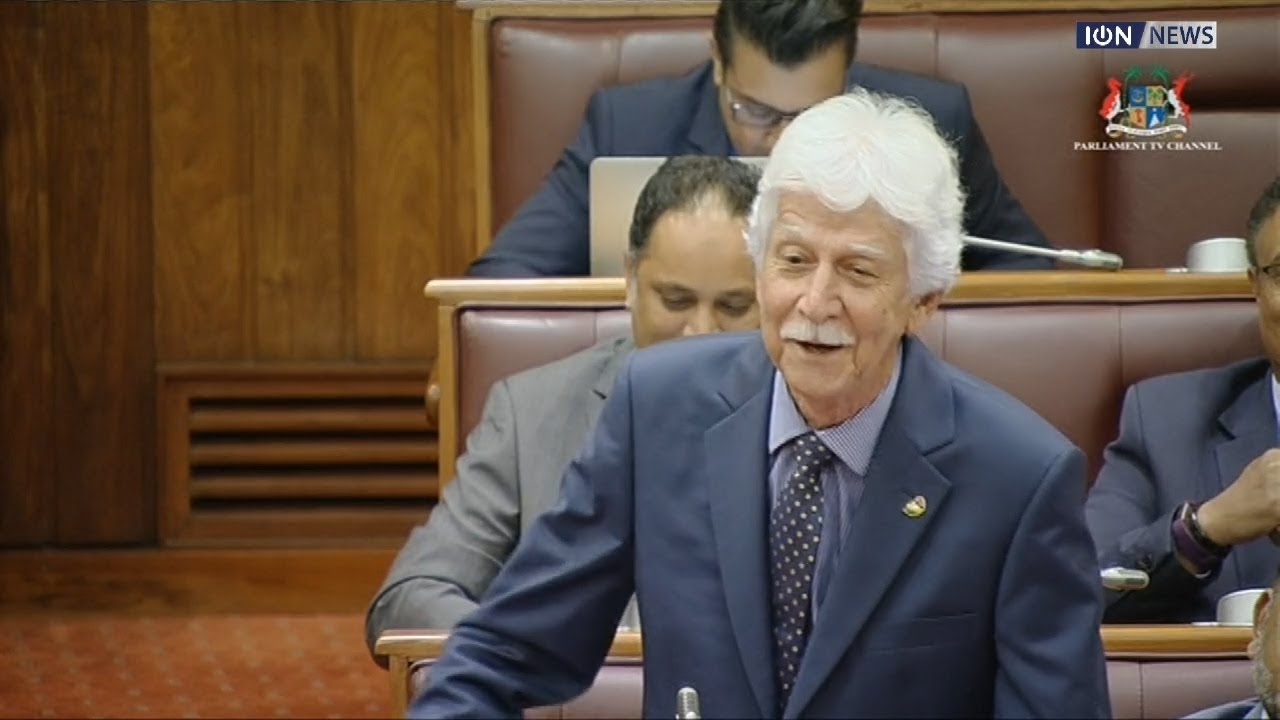 Réforme électorale : Bérenger «triste» que le MSM et le MMM laissent «passer une occasion»