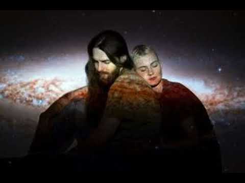 Video Menos juegos, más intención: Sol en Tauro cambia la forma de relacionarse y favorece conexiones m... Video