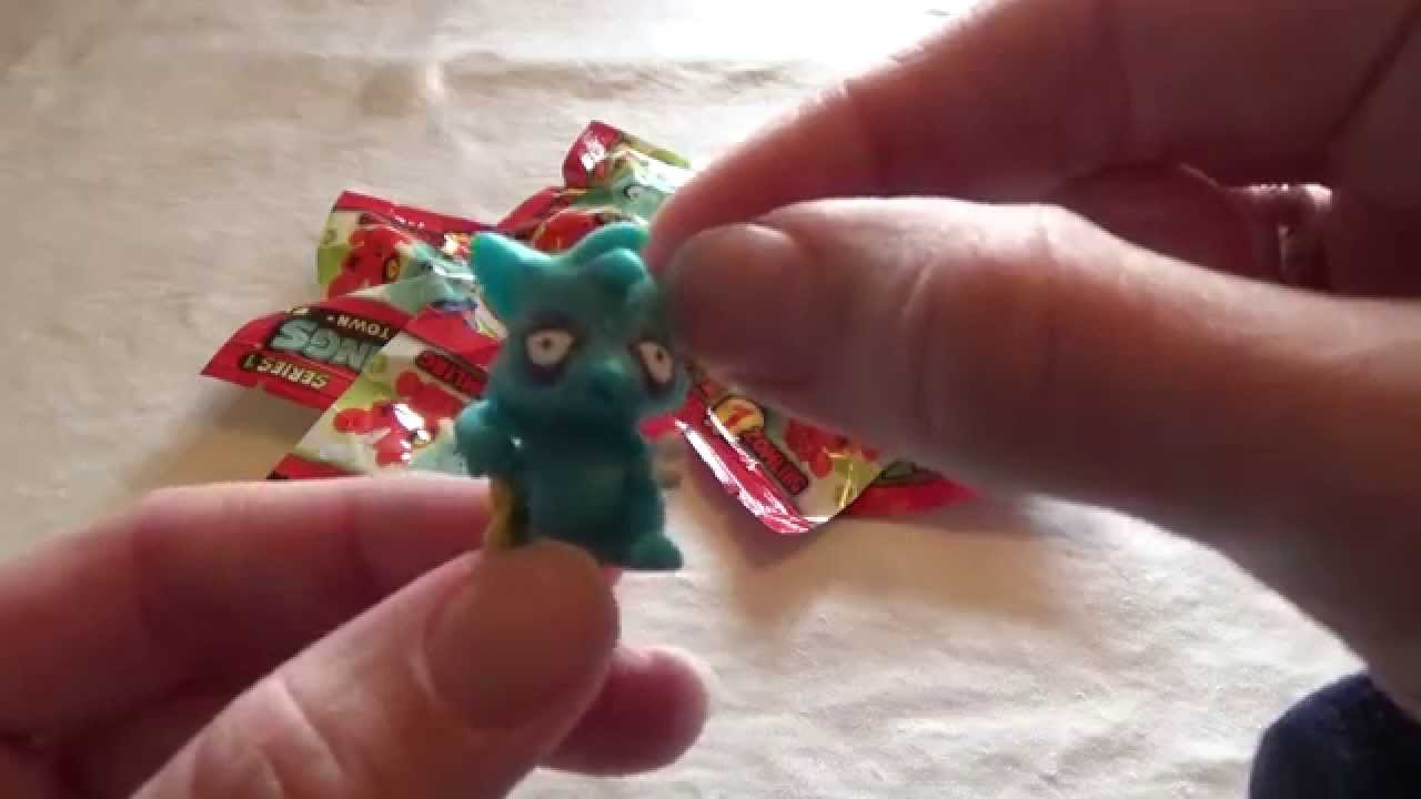 Zomlings Series 1 Blind Bags Opening