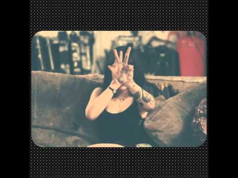 Deathbeds - Bring Me The Horizon w/ Hannah Snowdon