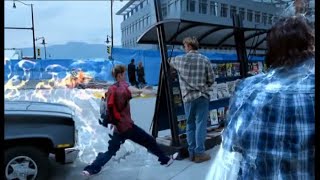 Smallville, Clark's First Meeting With Superhero Friends