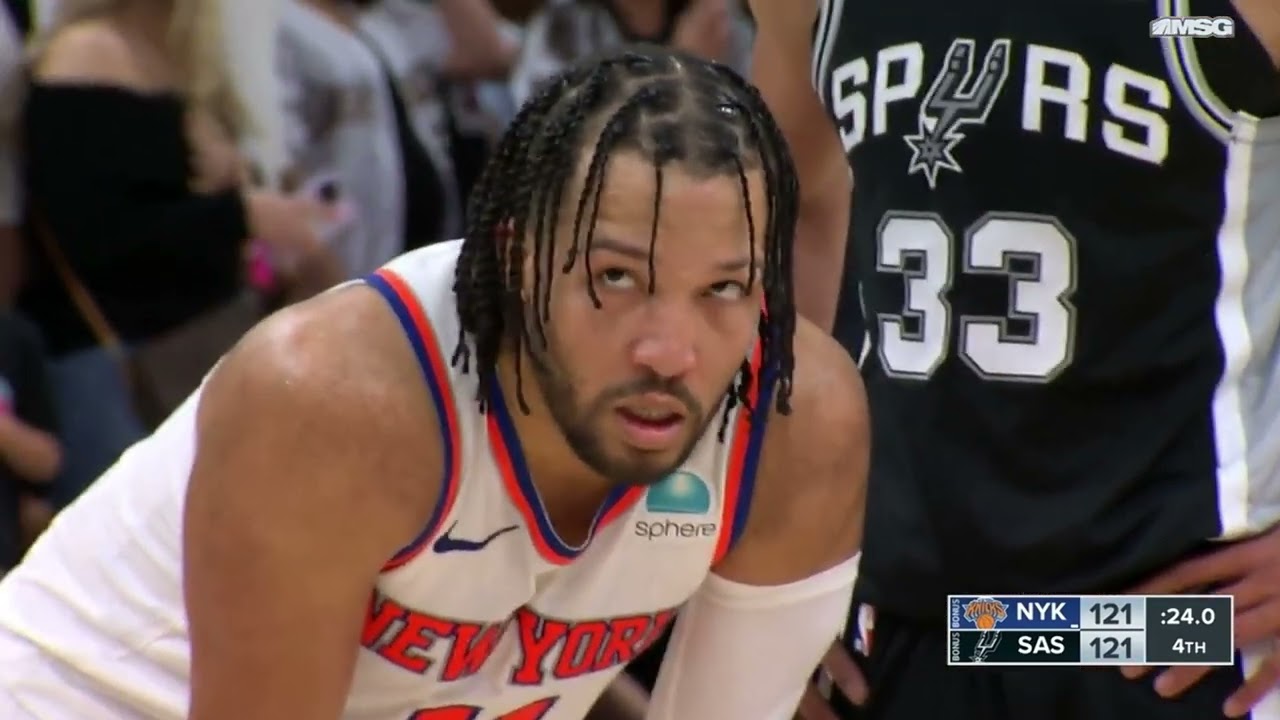 Jalen Brunson has 59 points going into overtime vs Spurs