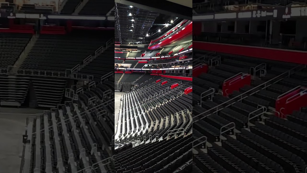 Little Caesars Arena Claressa Shields vs Lani Daniels in Detroit.