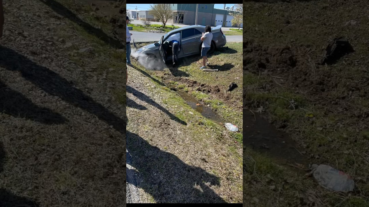 Hellcat loses traction￼ and crashes while racing 