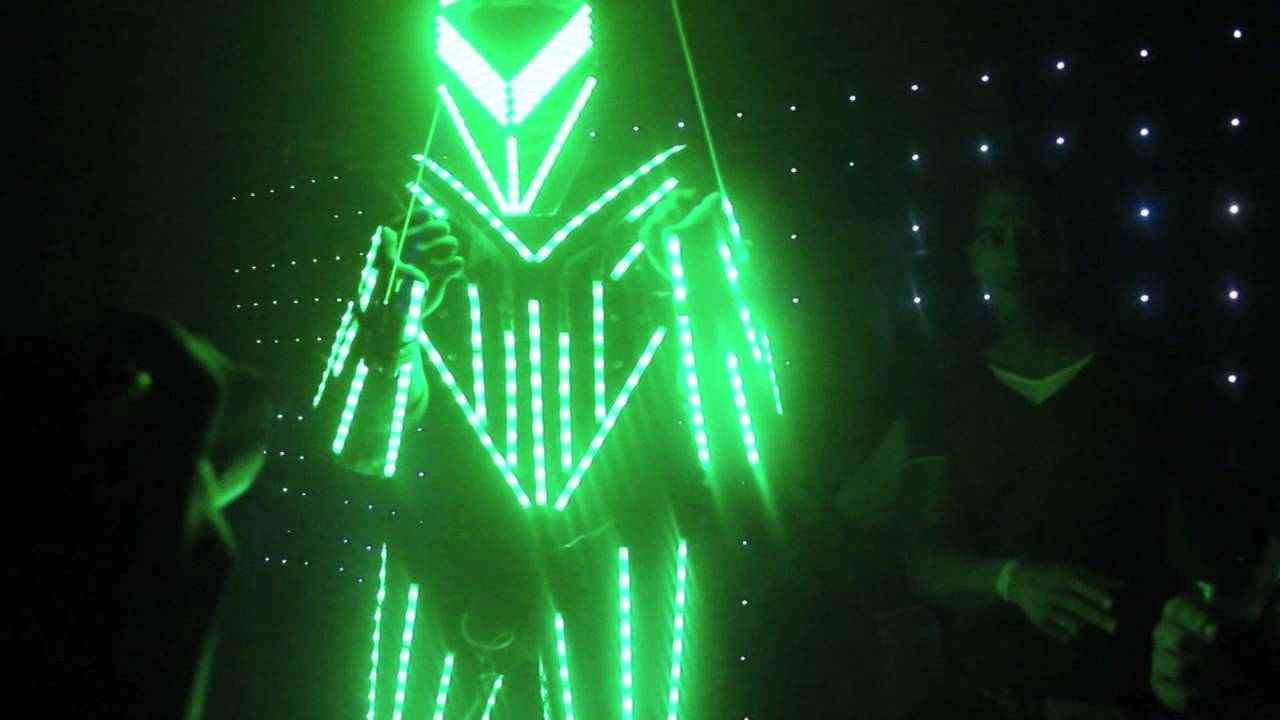 DJBASH LIVE AT LABOOM NIGHT CLUB HARLEM SHAKE