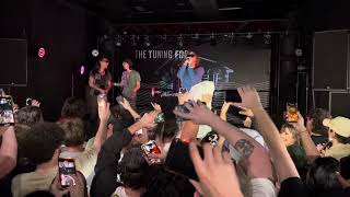 Laker Brady - If everything changed I know that you still feel the same ft. jazzzblaster LIVE IN AKL