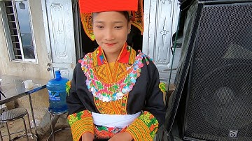 CÔ DÂU NGƯỜI DAO MẪU SƠN RẤT XINH- VÀ BỘ ÁO CƯỚI 7 TRIỆU TỰ THÊU  HOA VĂN ĐỘC ĐÁO