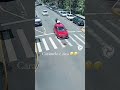 Ну не увидел он машину !)