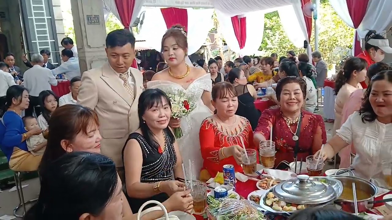 Đám tân hôn:đoàn vỉnh 