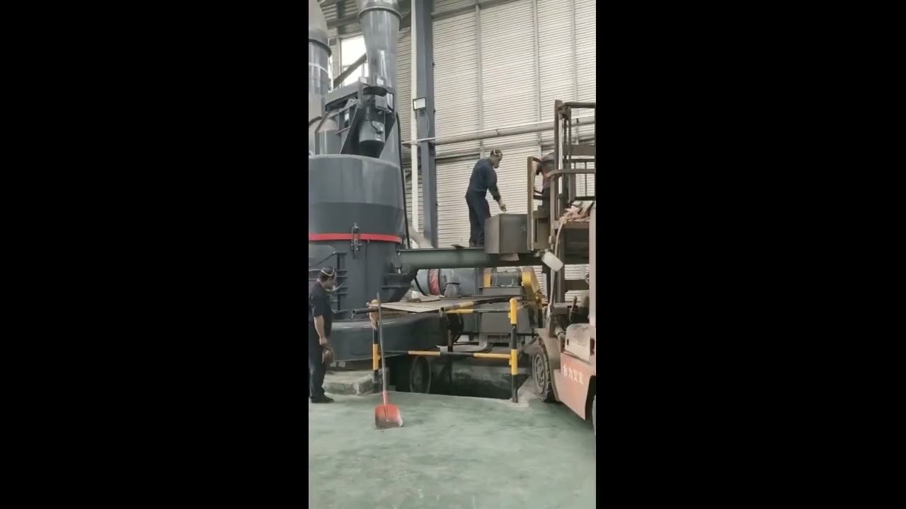 Quartz grinding plant for high-precision optics