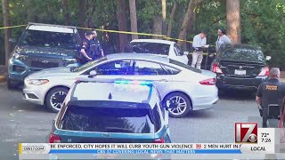 Man hurt in stabbing at north Raleigh apartment complex, police say