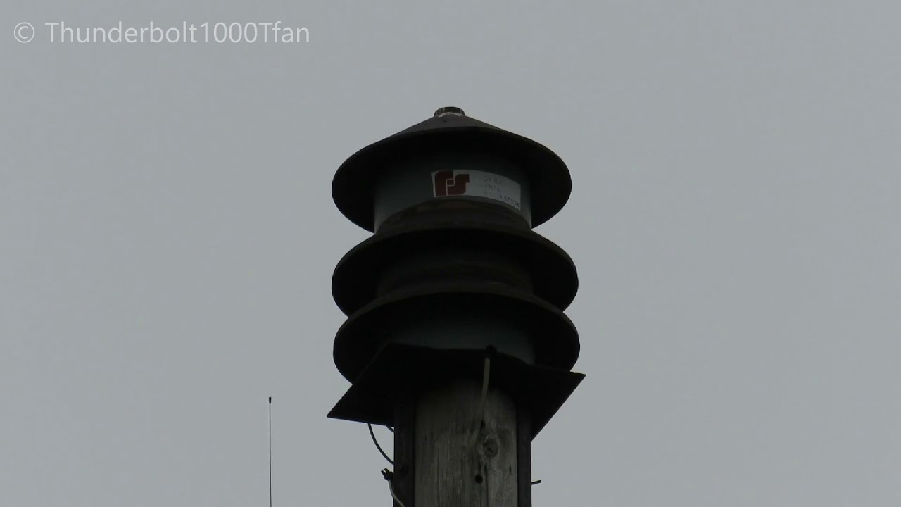 Federal Signal Model 2 Siren Test | 2 Minute Attack | Elgin, OH | 1/4 ...