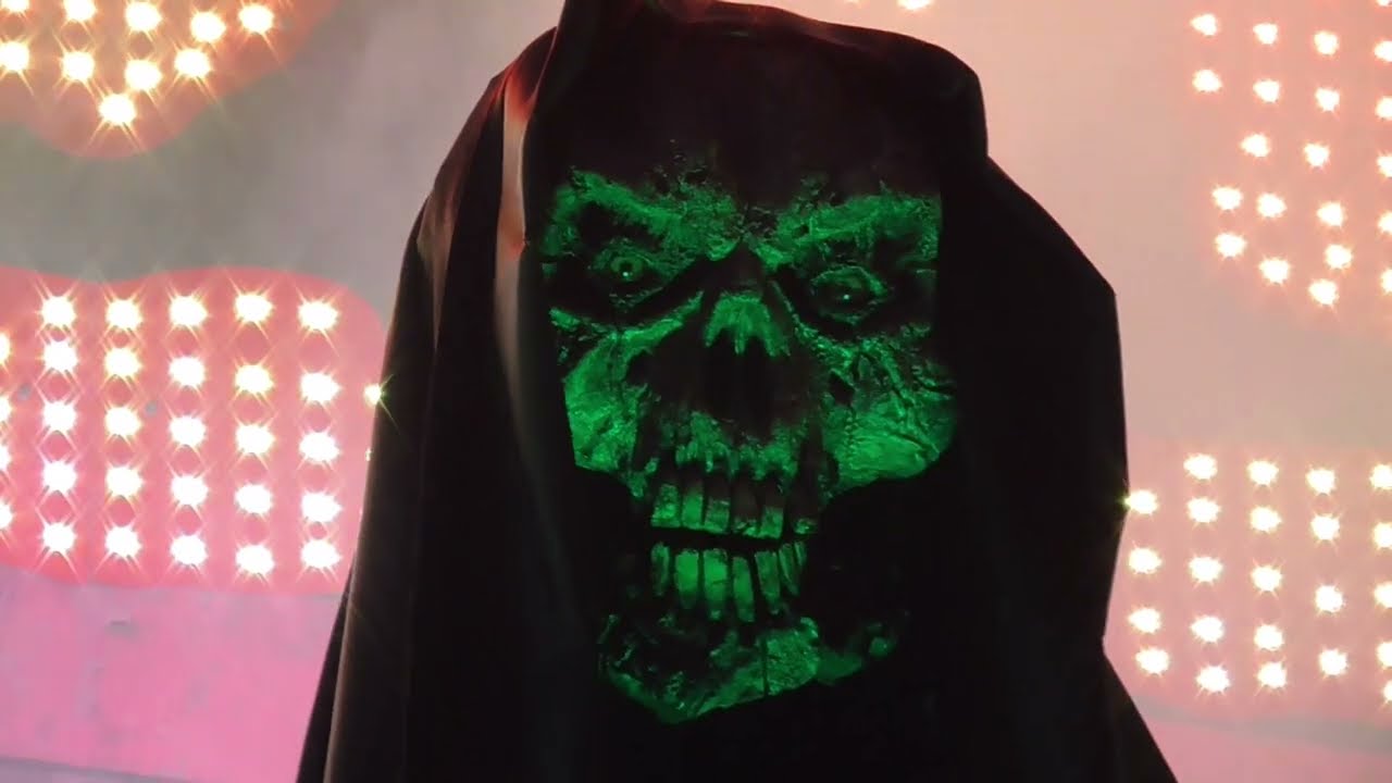 ZOMBIE (Steinbauer) [Nachtansicht] Eschweiler Sommerkirmes 2024