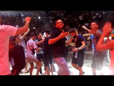 شااااااهد ناديا ڤرفي تلهب مسرح الكازيف بأغنية لسود مڤروني 