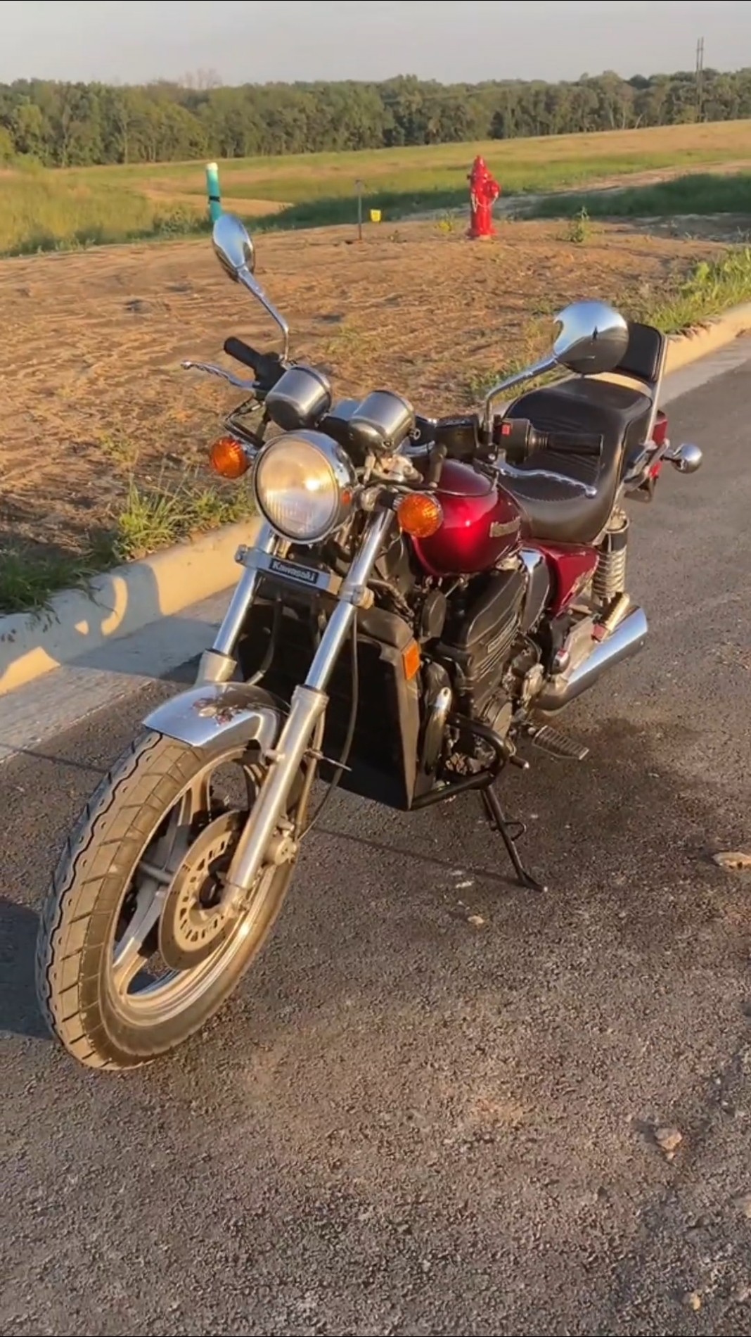 A cruiser used for drag racing. That's what the Kawasaki ZL1000