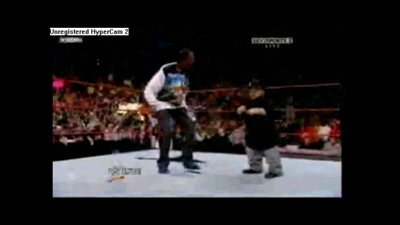 Snoop Dogg Saves Hornswoggle Raw 19/10/09 YouTube