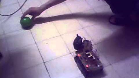 Color-based object tracking system using a track-vehicle robot. Method2