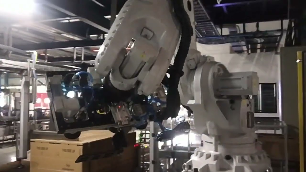 Material Handling by ABB Robot