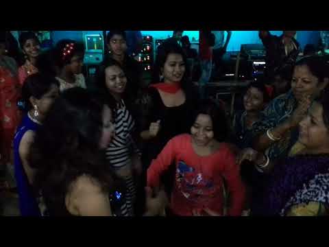 Sopne Bondhu Pabi Re Tui Amke Village Girls Are Dancing