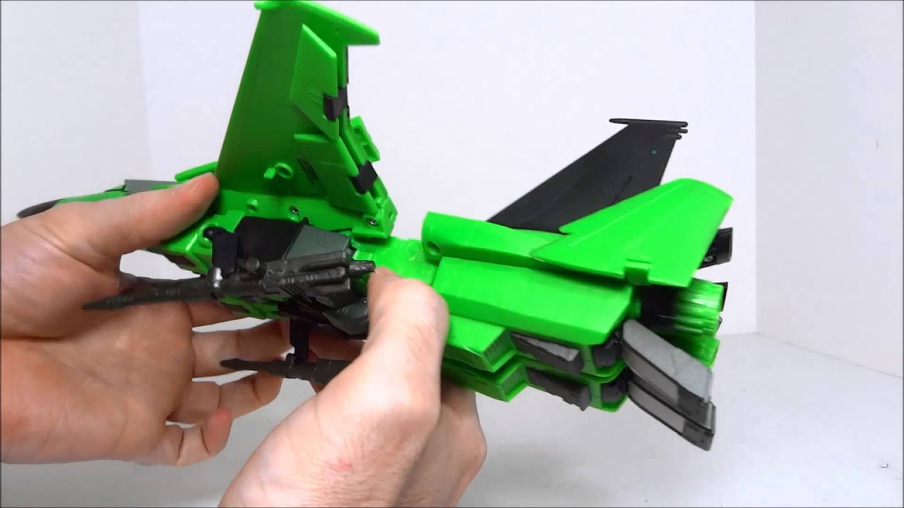 TakaraTomy Hasbro Masterpiece Seeker (MP-11+) Transformation Guide