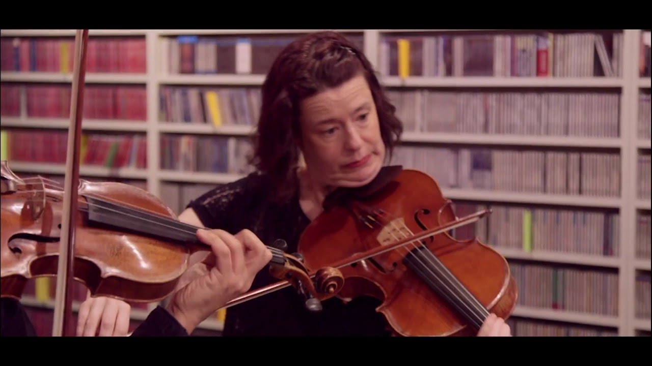 在 YouTube 上觀看「Melia Watras: Berceuse (2015) (Michael Jinsoo Lim, violin; Melia Watras, viola)」 在 YouTube 上觀看「Melia Watras: Berceuse (2015) (Michael Jinsoo Lim, violin; Melia Watras, viola)」
