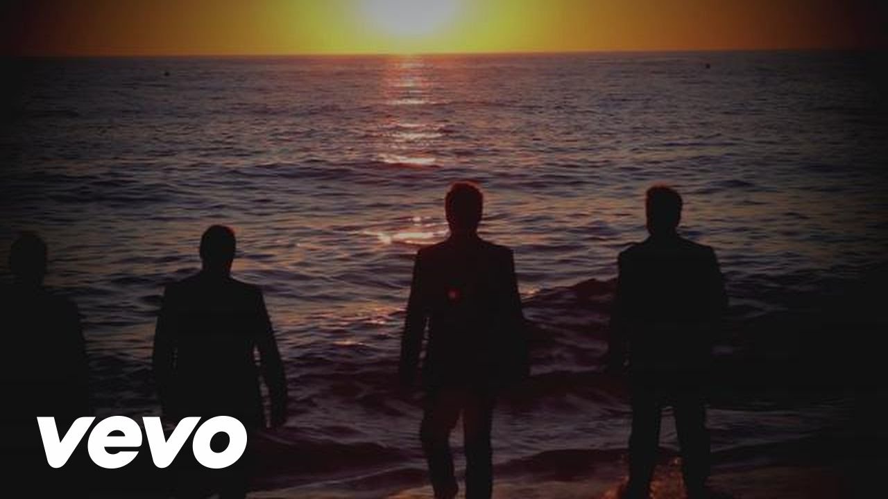 Hombres G - Lo Noto (Videoclip) ft. Miguel Bose akkoorden