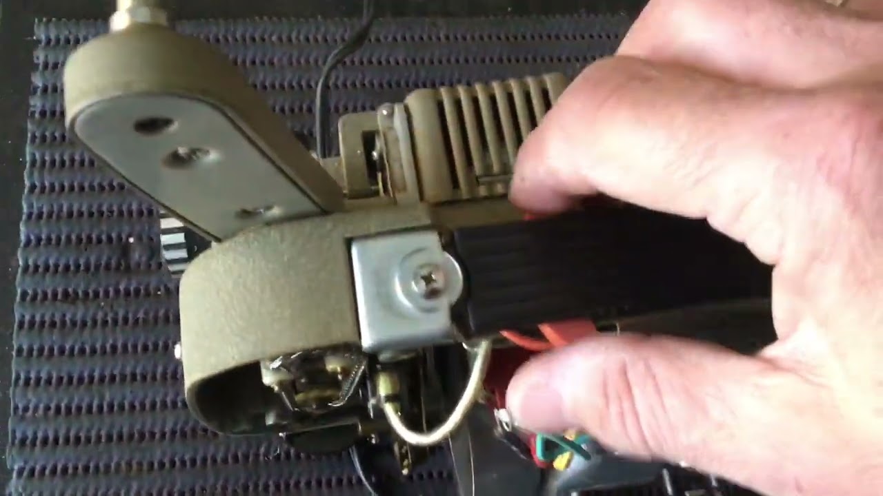 Sekonic 80-P Standard 8mm silent film projector a look inside