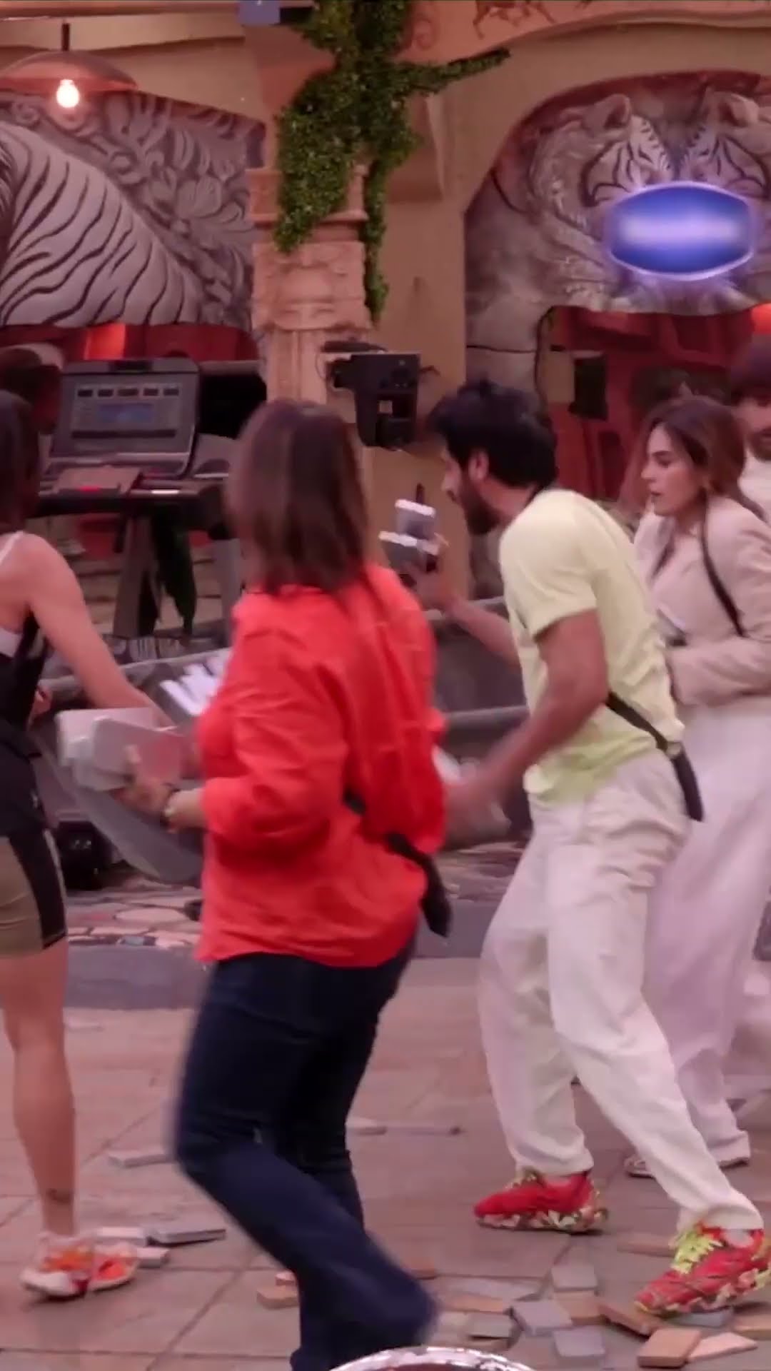 Vivian हो रहा है Task में ज़्यादा Aggressive | Bigg Boss 18 | Best Moments #ColorsTV