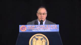 Governor Cuomo Attends Citizen Preparedness Corps Training in Bethpage