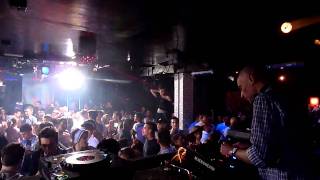 Red Zone 07-05-11:dj Stefano Tucci plays Hot natured-Forward motion