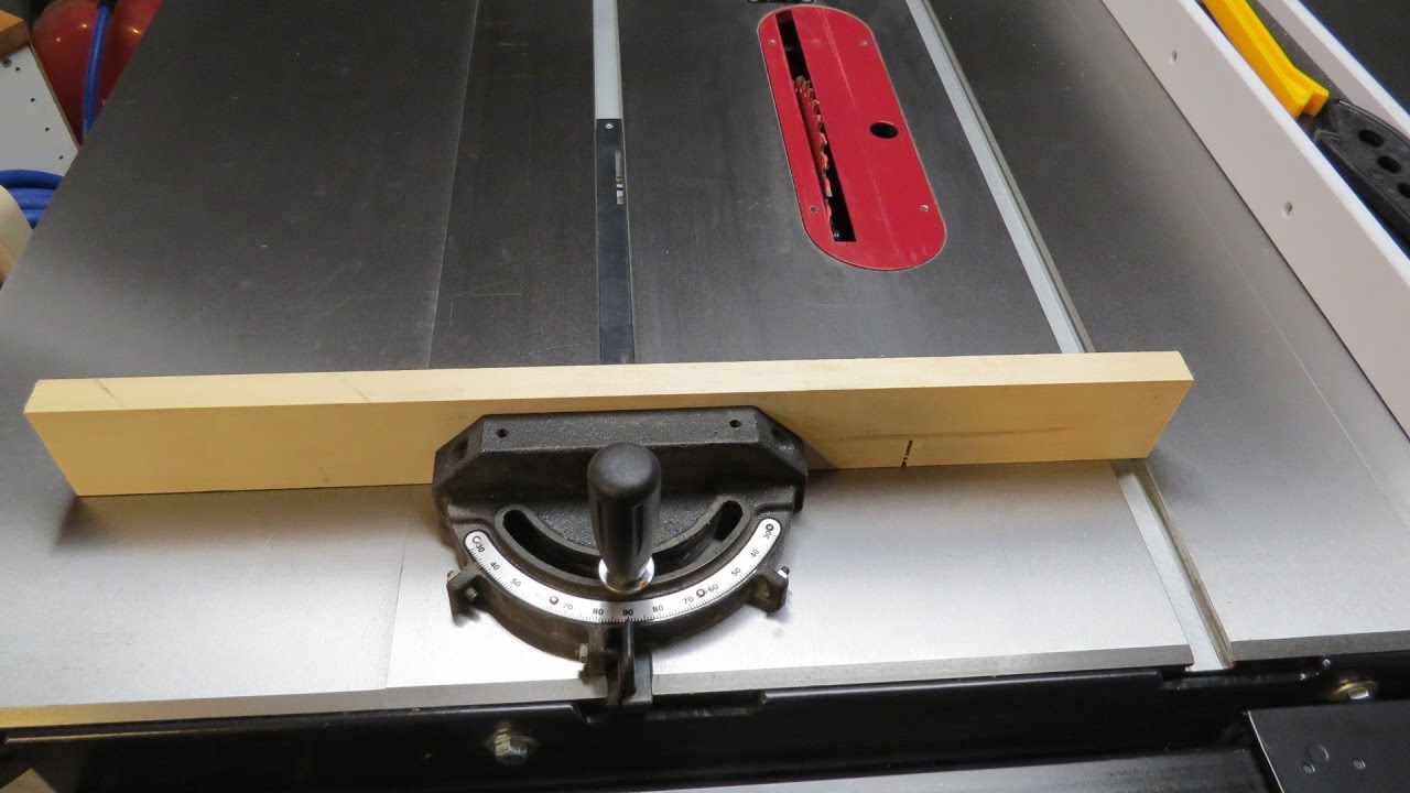 Miter Gauge On My Grizzly G1023WRLX Saw 