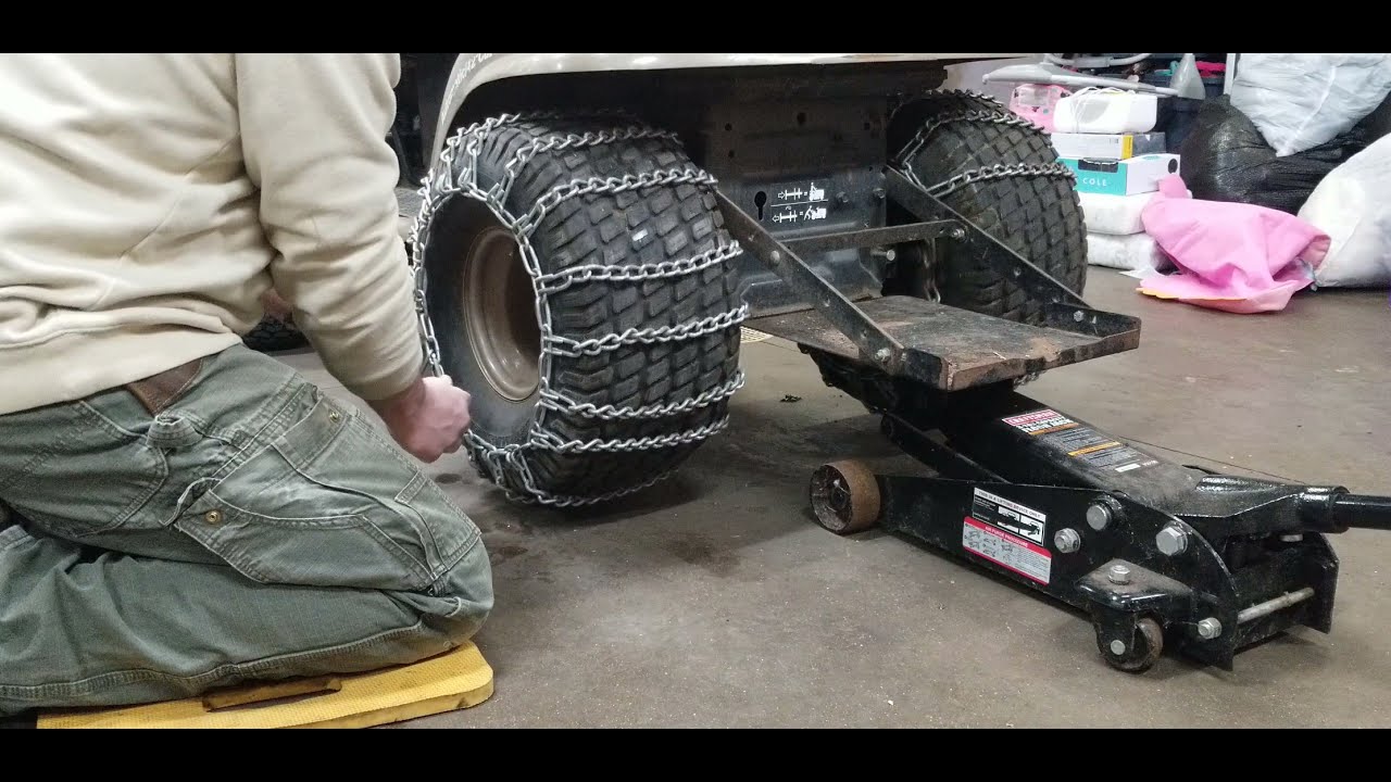 Dad's Garage: Installing tire chains