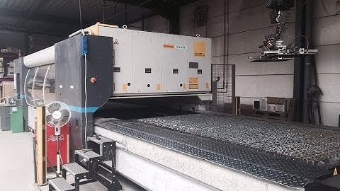 LVD AXEL 3015 5KW Pallet Change and Cutting (2007 model)