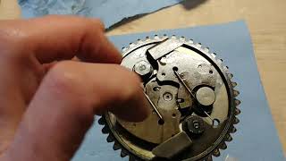 Camshaft decompression system