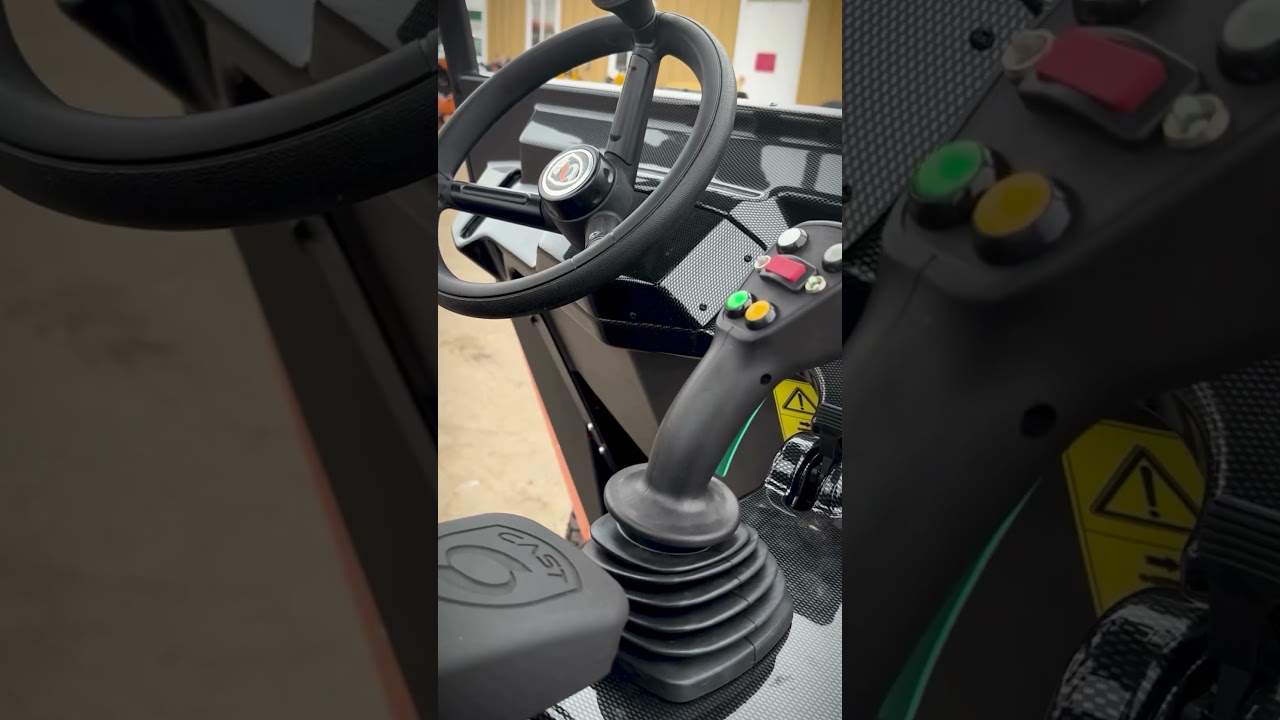 Cast Loaders 33TLX Carbon with Dual Speed 