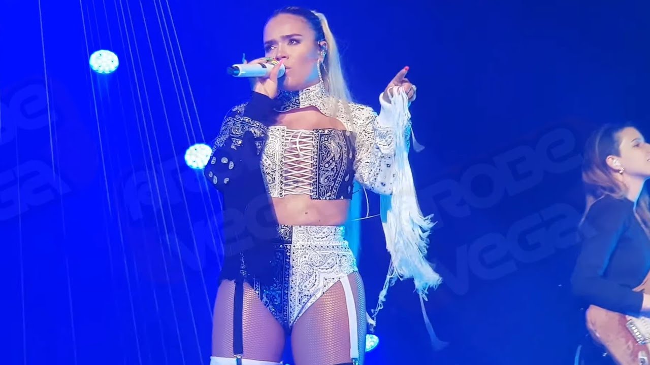 A Ella/Karol G en la Arena Monterrey México/#CulpablesTour