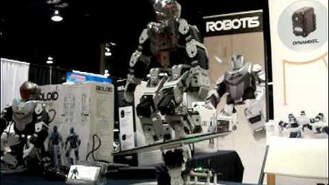 A very cool way to show of the new Bioloid Humanoid Robot.
