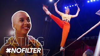Una cita en la cuerda floja funciona a toda máquina | Citas #SinFiltro | E! screenshot 5