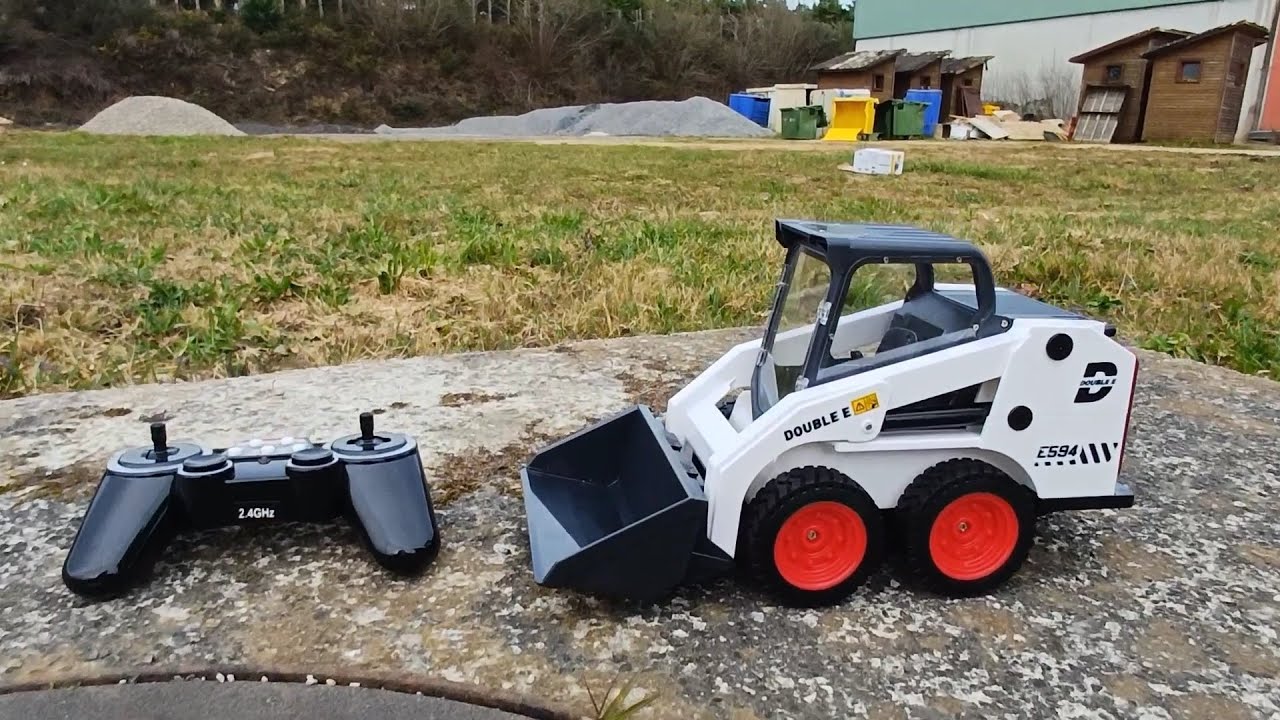 Unboxing minicargadora Double E E594 / Rc Bobcat 1/14 #unboxing #minicargadora #doublee #e594 #rc