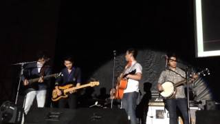 Download Lagu D'Massiv apa salah ku MP3