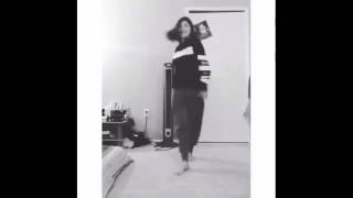 Dij Hap Atıp Patlayan Kız