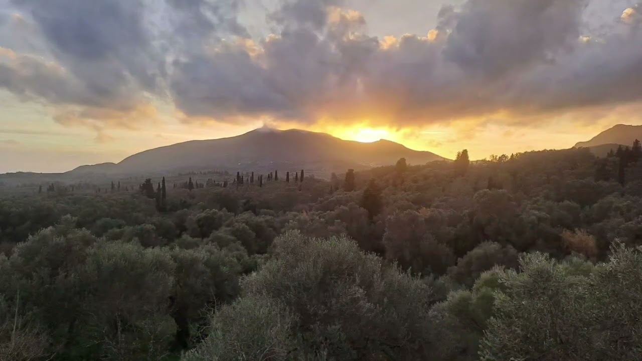 Σπίτι μου εσύ,στιχοι:Elenlouka 