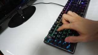 몬스타 데빌스킬 MK104 RGB.  실리콘축