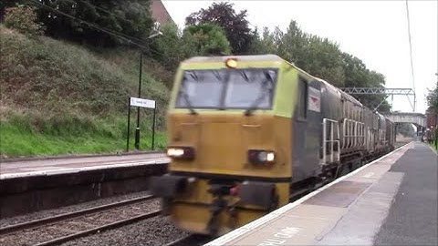 Network Rail MPV Passes Gravelly Hill With Brilliant 9 Tone Horn & 2 Flashes Of The Lights!!