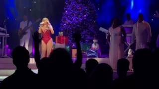 Oh Holy Night Beacon Theatre 12.10.16 Mariah Carey