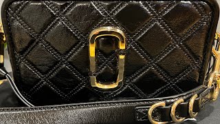 Marc Jacobs | The Quilted Softshot 21 | Black/Gold Crossbody Bag screenshot 4