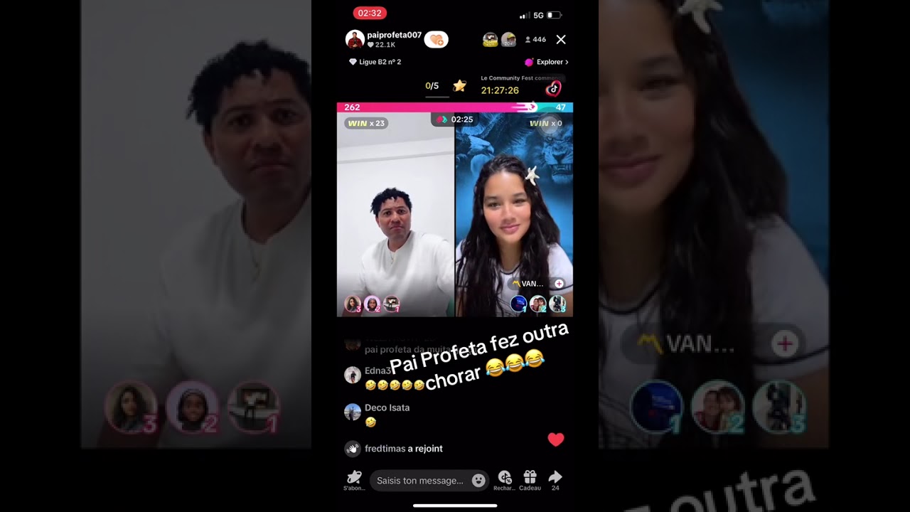 Pai Profeta No Seu Modo Infantil Com Uma Brasileira