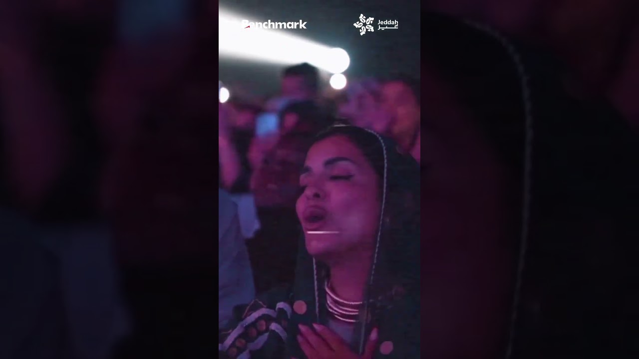 صوته لحاله كفيل يرجّعنا لزمن الذكريات! محمد فؤاد جايكم بـ ليلة فيها “كامننا”، “الحب الحقيقي” 💙