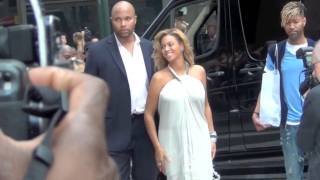 Beyonce Is Expecting A Baby Girl Kelly Rowland Reveals - Splash News Splash News Tv