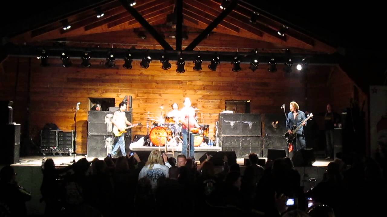 Jackyl "The Lumberjack" (live) YouTube